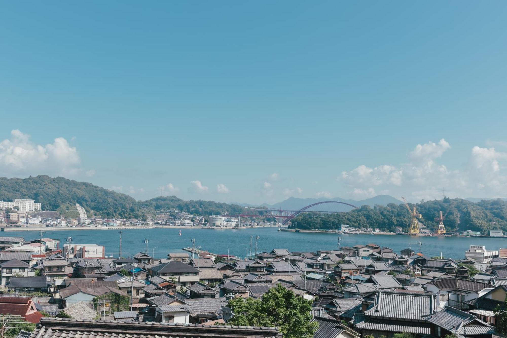 ゲストハウス 瀬戸内ライフ Kure Bagian luar foto