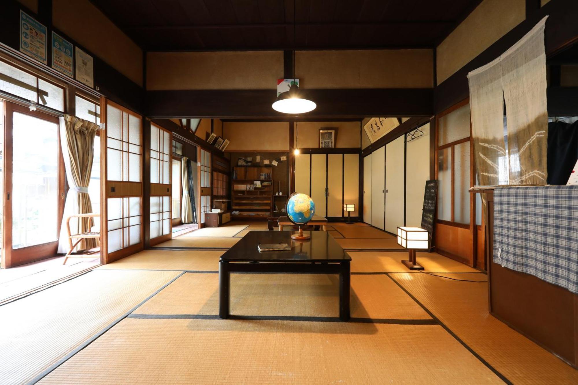 ゲストハウス 瀬戸内ライフ Kure Bagian luar foto